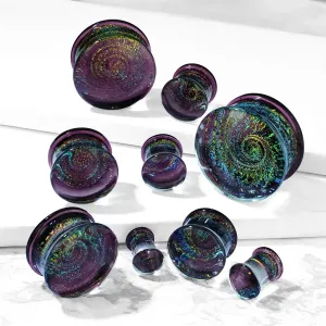 Stakleni čepić za uši - ljubičasti, motiv galaksije, spirala sa šljokicama u boji - Širina piercinga: 25 mm