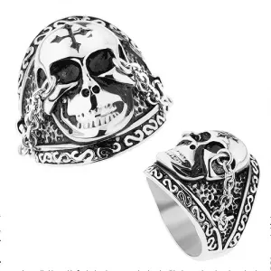 Čelični prsten srebrne boje, sjajna lubanja s križem, lanci, patina - Veličina: 57