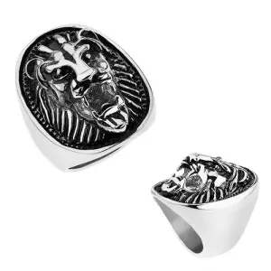 Krupni čelični prsten srebrne boje, ispupčena lavlja glava patinirane površine - Veličina: 67