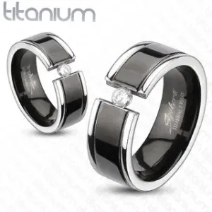 Prsten od titana - crna pruga, cirkon - Veličina: 59