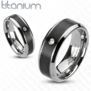 Prsten od titana - crna pruga s cirkonom - Veličina: 59