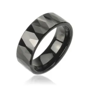 Prsten od volframa sa uzorkom brušenih crnih rombova - Veličina: 59