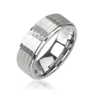 Prsten od volframa srebrne boje, brušeni uzorak, 8 mm - Veličina: 68