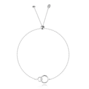 Podesiva narukvica od srebra 925 – spojeni prstenovi, prozirni cirkoni