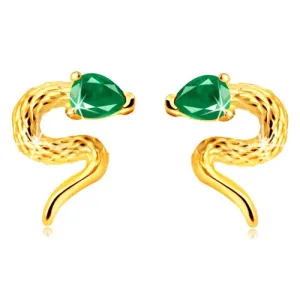375 zlatne naušnice - oblik uvijene zmije s cirkonskom glavom zelene boje, dugmad