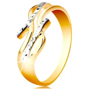 Prsten od 14 karatnog zlata - dvobojni, razdvojeni i valoviti krakovi, sjajni usjeci - Veličina: 49