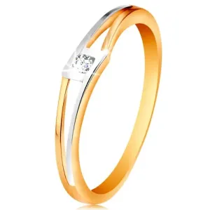 Prsten od 14 karatnog zlata - okrugli prozirni cirkon u rombu, dvobojni razdvojeni krakovi - Veličina: 49